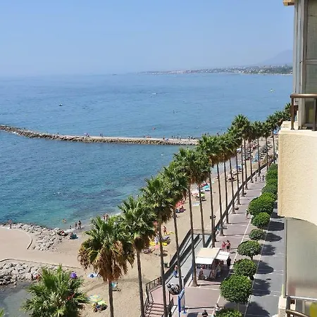 4-2, Edificio Eden Roc I *