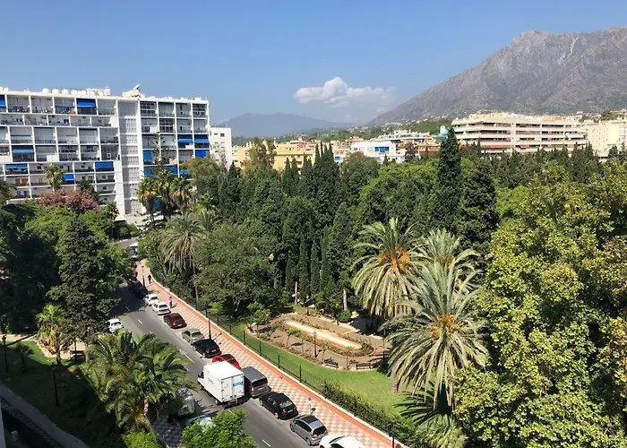 4-2, Edificio Eden Roc I * Marbella